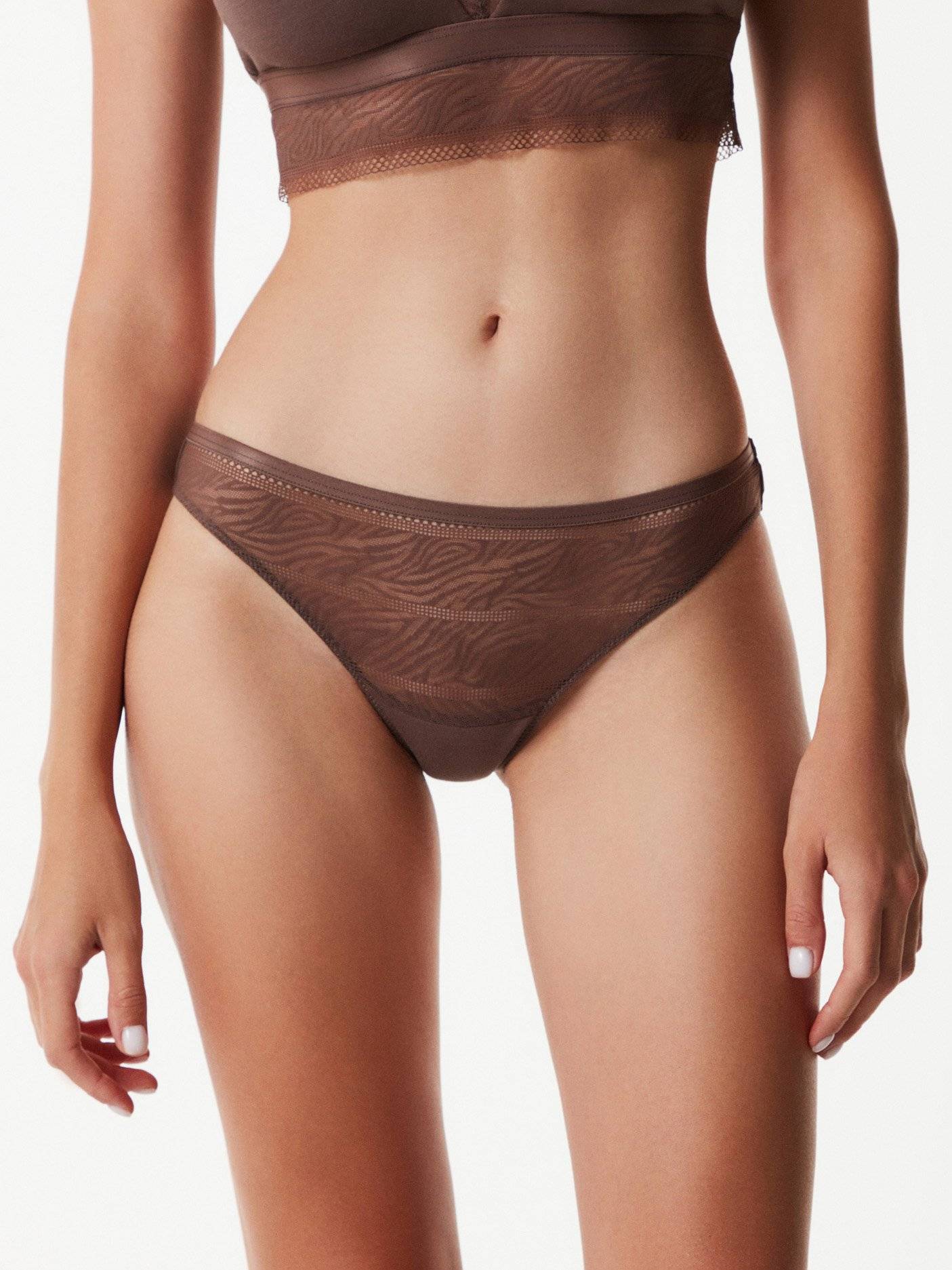 Conte Woman's Thongs & Briefs Lbr 1356