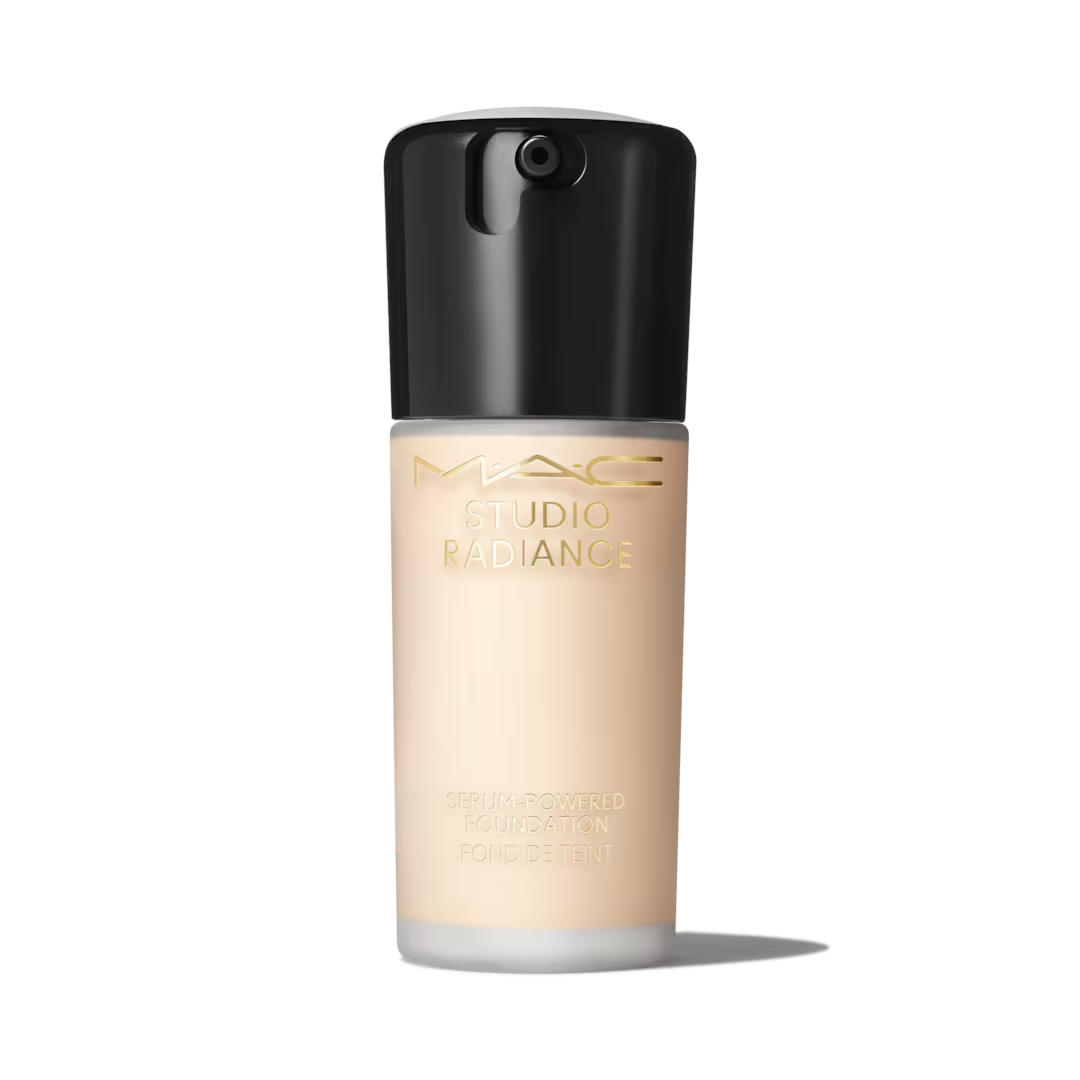 MAC Cosmetics Hydratační make-up Studio Radiance (Serum Powered Foundation) 30 ml NC10