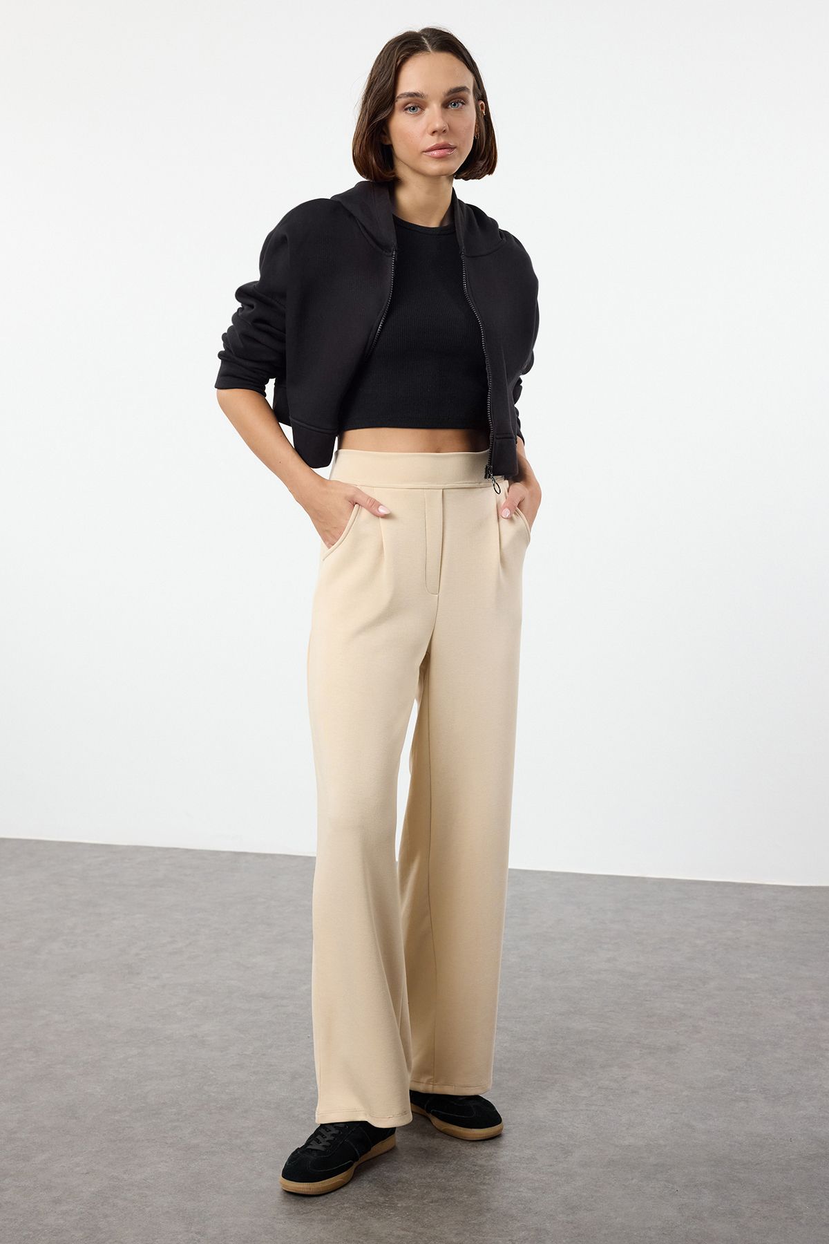 Trendyol Beige Elastic Waist Pleated Detailed Carrot Trousers