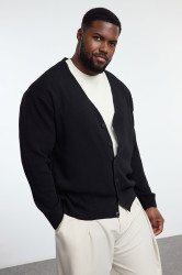 Trendyol Black FL Men's Regular V Neck Plain Knitwear Plus Size Cardigan