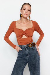 Trendyol Cinnamon Window/Cut Out Detailed Blouse