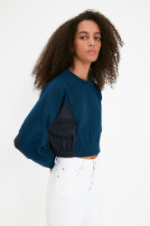 Trendyol Indigo Parachute Fabric Sleeve Detailed Crop Knitted Slim Sweatshirt